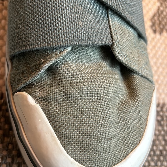 Keen Women’s Elsa Gore Slip On, Green - Picture 10 of 10